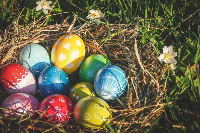 easter_eggs_capa_widelg